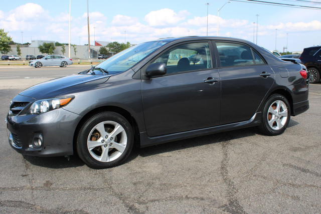 2011 Toyota Corolla in Cars & Trucks in Oakville / Halton Region - Image 3