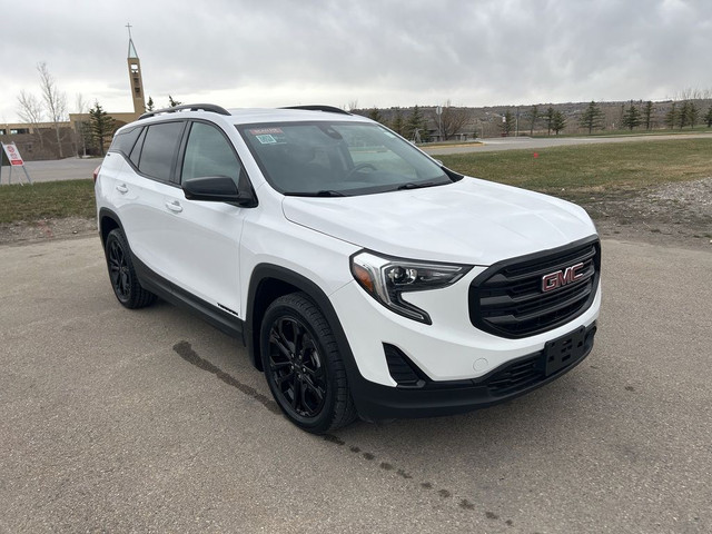 2021 GMC Terrain SLE in Cars & Trucks in Calgary