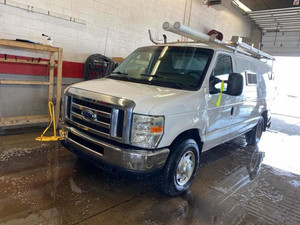 2010 Ford E 350 ECONOLINE  SUP