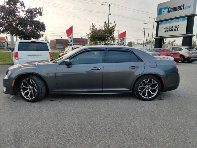 2018 Chrysler 300 S in Cars & Trucks in Ottawa - Image 3