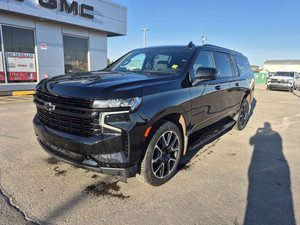 2023 Chevrolet Suburban RST