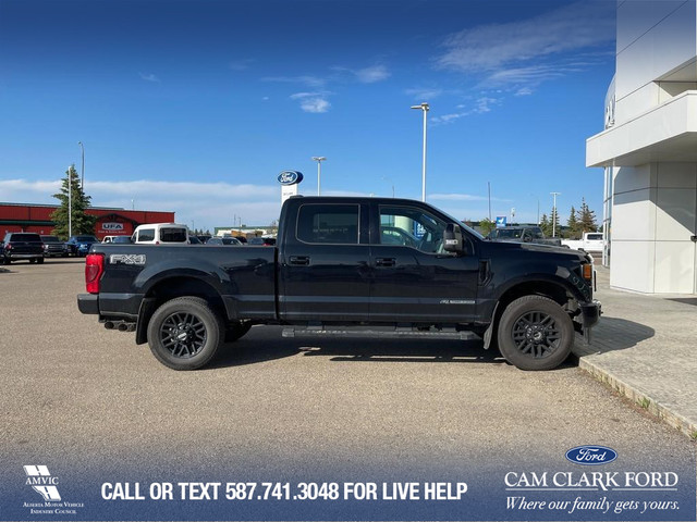 2022 Ford F-350 Lariat HEATED / COOLED SEATS | MOONROOF | REM... in Cars & Trucks in Red Deer - Image 4
