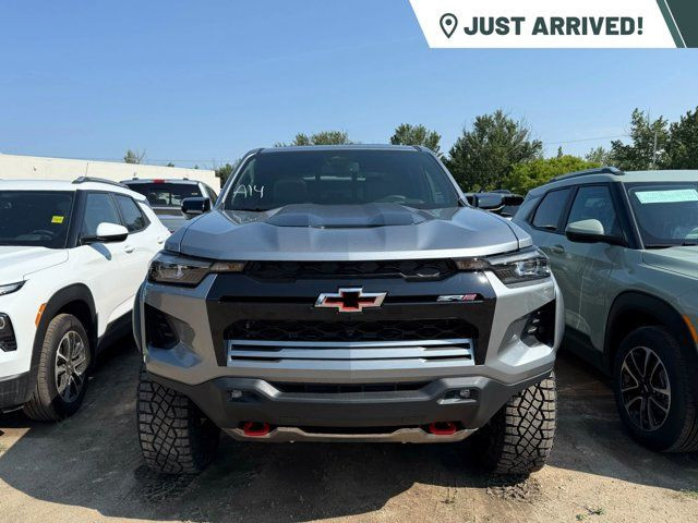 2025 Chevrolet Colorado ZR2 4WD Crew Cab | Heated & Ventilated in Cars & Trucks in Strathcona County - Image 3