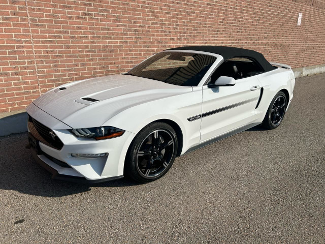  2019 Ford Mustang GT PREMIUM CONVERTIBLE, CALIFORNIA SPECIAL in Cars & Trucks in Oshawa / Durham Region - Image 2
