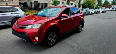 2013 TOYOTA RAV4 XLE, 4cyl., AUTOMATIQUE, Air climatise, 5portes, Tout equipee, Lecteur DC-Navigatio...