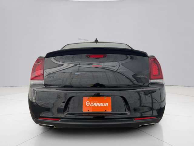 Chrysler 300 300S AWD *TOIT* NAV *CUIR* CARPLAY *SIEGES CHAUF 20 in Cars & Trucks in Laurentides - Image 3