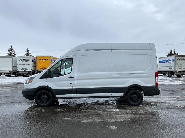 2018 Ford Motor Company TRAN250 in Heavy Trucks in Mississauga / Peel Region - Image 4
