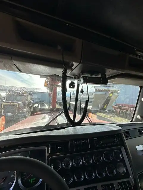 2010 Kenworth C500 50 ton manitex in Heavy Equipment in St. Albert - Image 13
