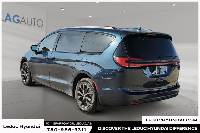 2022 Chrysler Pacifica Touring Tri-zone automatic climate contro in Cars & Trucks in Edmonton - Image 4
