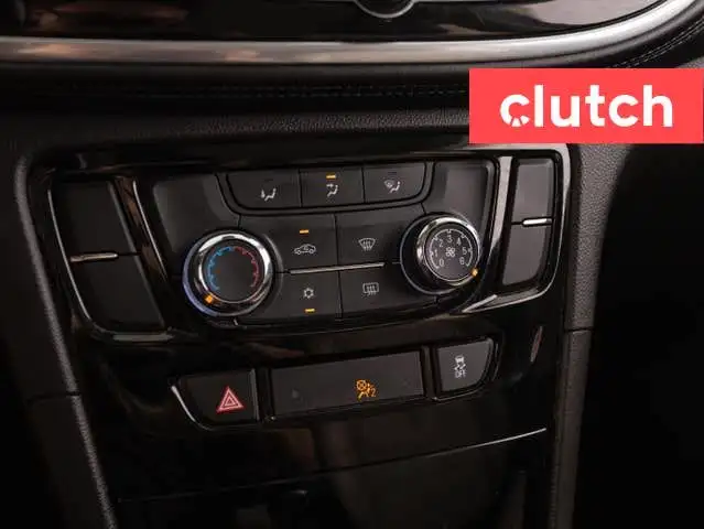2018 Buick Encore Preferred AWD w/ Apple CarPlay & Android Auto, in Cars & Trucks in City of Toronto - Image 33