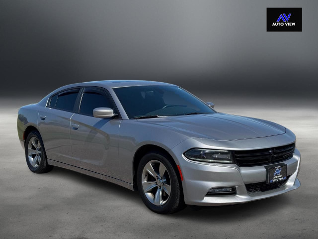 2016 Dodge Charger SXT **DEALER SERVICED**CLEAN CARFAX** in Cars & Trucks in Hamilton - Image 3