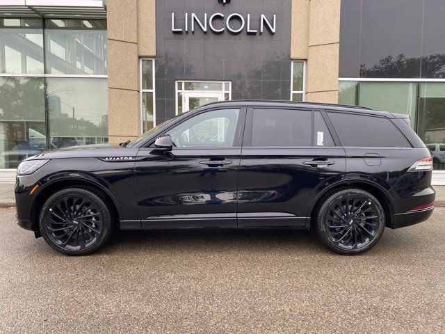 2025 Lincoln Aviator Reserve in Cars & Trucks in Edmonton - Image 2