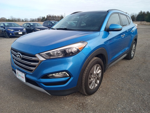 2017 Hyundai Tucson AWD 4dr 1.6L LIMITED| LEATHER | FULLY LOADED in Cars & Trucks in London - Image 3