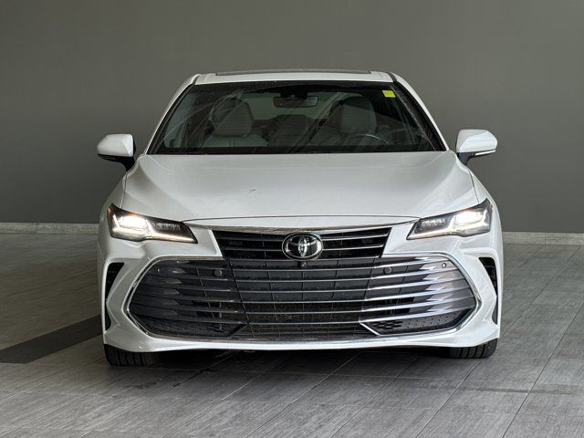 2021 Toyota Avalon Limited | AWD | Rare | Low Mileage in Cars & Trucks in Edmonton - Image 3