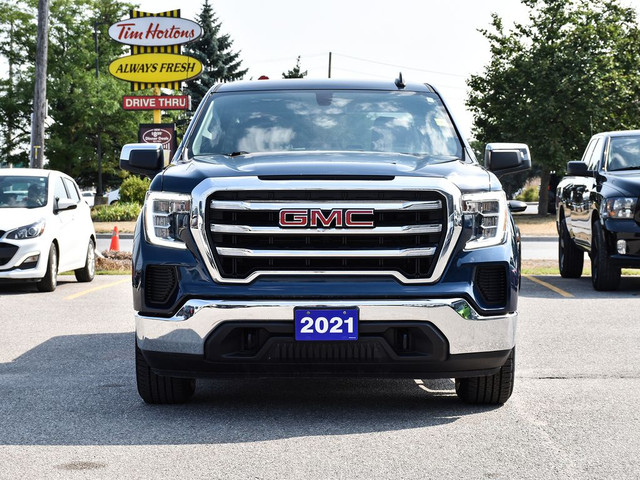 2021 GMC Sierra 1500 SLE Crew Cab 4x4 ~Heated Seats ~Bluetooth ~ in Cars & Trucks in Barrie - Image 3