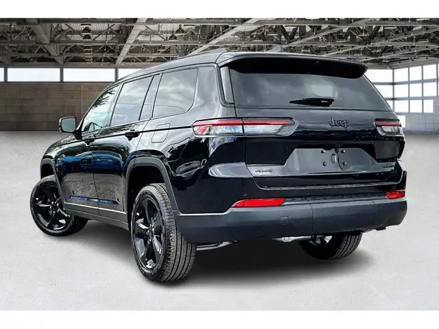 2025 Jeep Grand Cherokee L Limited63849104727041122