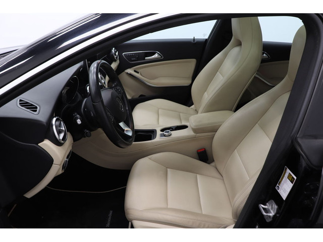 2015 Mercedes-Benz CLA-Class AMG 4MATIC, TOIT OUVRANT, CUIR, SIE in Cars & Trucks in Longueuil / South Shore - Image 2