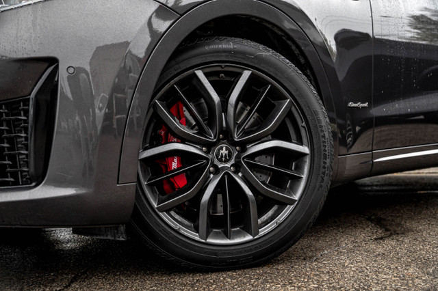 2020 Maserati Levante S GRANSPORT | ONE OWNER | RED STITCH | NAV in Cars & Trucks in City of Toronto - Image 3