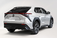 Ce modèle vient équipé avec les éléments suivants; Mags * Caméra de recul * Bluetooth * Carplay et A... (image 8)