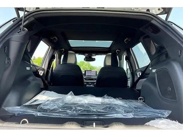 2025 Jeep Compass Latitude in Cars & Trucks in Mississauga / Peel Region - Image 16