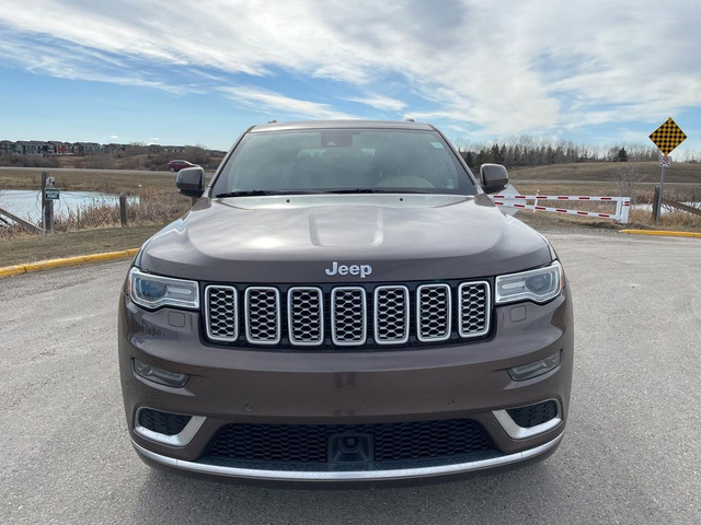  2018 Jeep Grand Cherokee Summit in Cars & Trucks in Calgary - Image 2