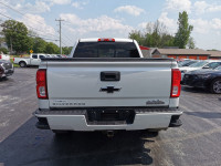• Power_Steering • Power_Brakes • Power_Windows • Power_Mirrors • Power_Locks • Keyless_Entry • Air_... (image 3)