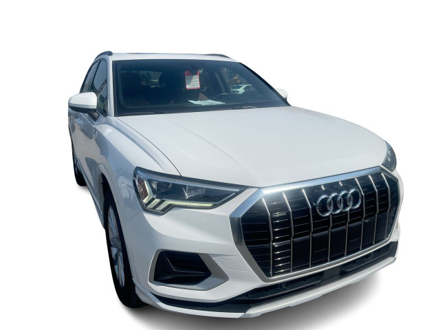 2020 Audi Q3 Komfort / Camera / Bluetooth / Cuir Bien Équipé / I in Cars & Trucks in Laval / North Shore - Image 4