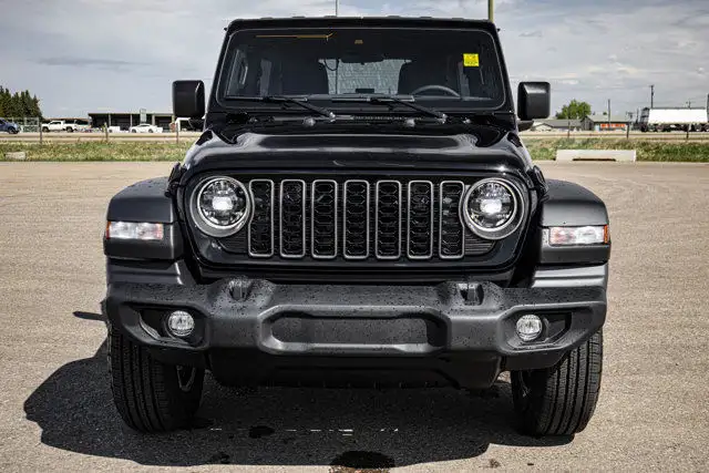 2024 Jeep Wrangler SPORT UNLIMITED 4X4 AUTOMATIC LOW LOW KMS in Cars & Trucks in Strathcona County - Image 8