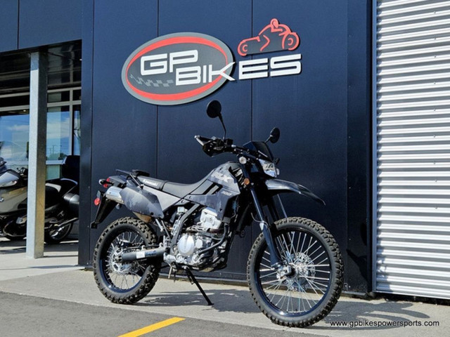 Kawasaki KLX300 Camo in Dirt Bikes & Motocross in Oshawa / Durham Region
