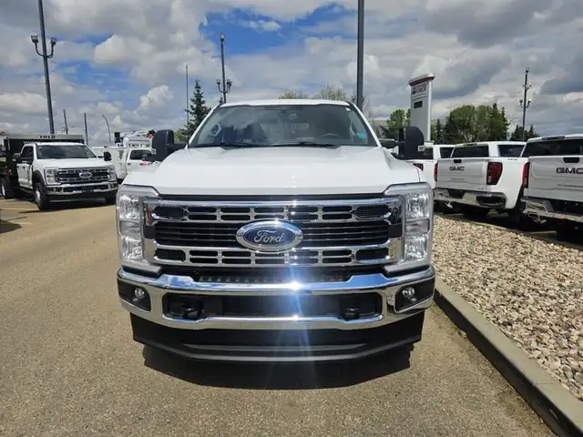 2023 Ford Super Duty F-250 SRW XLT 4WD Crew Cab 6.75' Box, 7.3L  dans Autos et camions dans Saint-Albert - Image 10