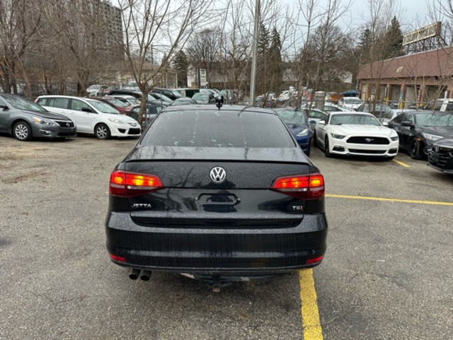 2017 Volkswagen Jetta Sedan 4dr 1.4 TSI Auto Wolfsburg Edition in Cars & Trucks in City of Toronto - Image 4