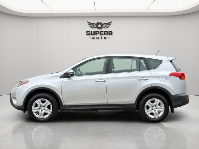 2015 Toyota RAV4 LE | AWD | NO ACCIDENT in Cars & Trucks in City of Toronto - Image 4