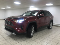 Introducing the luxurious, technologically advanced, and robust 2021 Toyota RAV4 Limited. Coated in... (image 1)