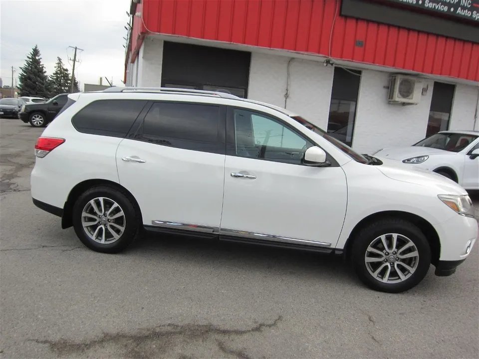 2014 Nissan Pathfinder SL | CLEAN CARFAX | 7 PASSENGER | CERTIFI