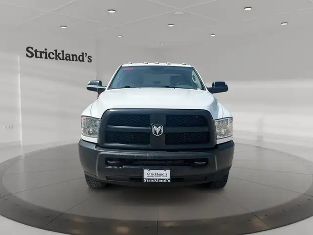2016 RAM RAM 3500 CREW CAB 4X4 ST- DIESEL in Cars & Trucks in Stratford - Image 4