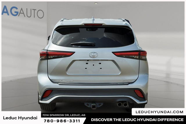 2021 Toyota Highlander XSE Sunroof, 20-inch wheels,  Power liftg in Cars & Trucks in Edmonton - Image 3