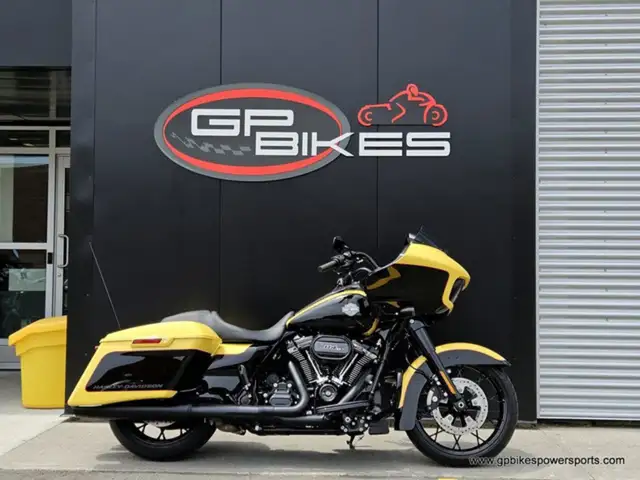 2023 Harley-Davidson FLTRXS Road Glide Special in Sport Touring in Oshawa / Durham Region - Image 3