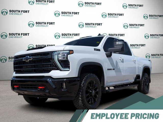 2025 Chevrolet Silverado 3500HD LT 4WD Crew Cab | Z71 & Trail in Cars & Trucks in Strathcona County