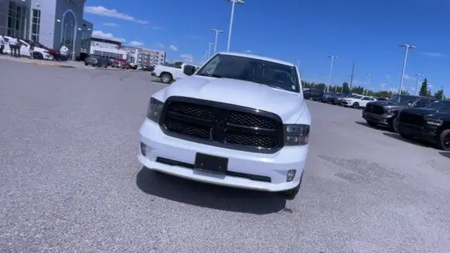 2023 Ram 1500 Classic Express | 4X4 | Backup Camera in Cars & Trucks in Prince George - Image 5