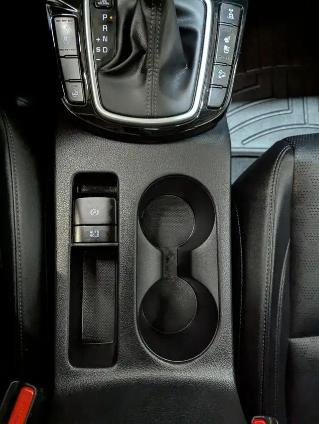 2021 Kia Seltos SX Turbo AWD | No Accidents | Leather | Heate... in Cars & Trucks in Calgary - Image 25