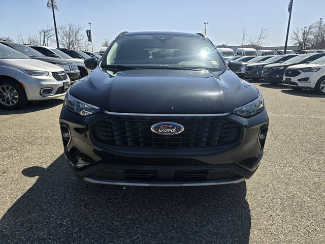 2023 Ford Escape PLATINUM AWD 2.0L ECOBOOST in Cars & Trucks in Calgary - Image 2