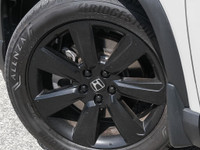 Engine: 3.5L 6cyl. L/100Km City: 12.4 L/100Km Hwy: 9.3 (image 5)