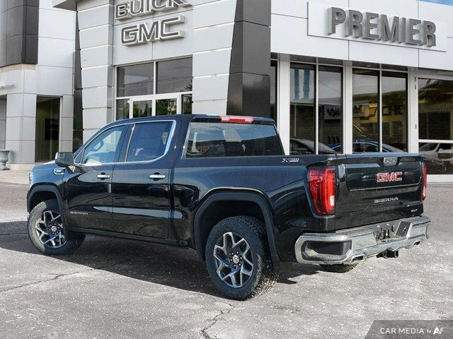 2025 GMC Sierra 1500 SLT in Cars & Trucks in Windsor Region - Image 4