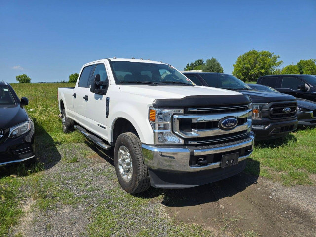 2020 Ford Super Duty F-350 SRW in Cars & Trucks in Ottawa