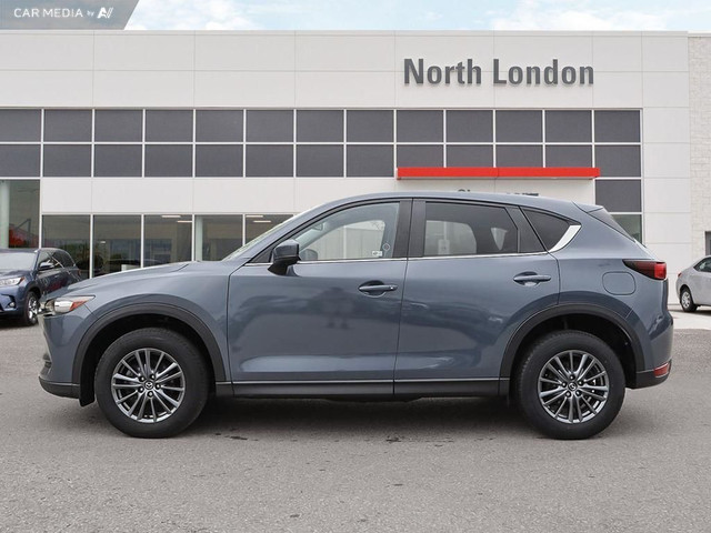 2021 Mazda CX-5 GS ONE OWNER - PREVIOUS LEASE - APPLE CARPLA... in Cars & Trucks in London - Image 3