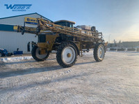 2000 AG-CHEM ROGATOR SELF PROPELLED SPRAYER