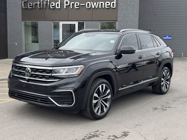 2021 Volkswagen Atlas Cross Sport EXECLINE R LINE w/ TOP MODEL / in Cars & Trucks in Calgary - Image 2