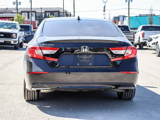 2018 Honda Accord LX CVT in Cars & Trucks in Markham / York Region - Image 4