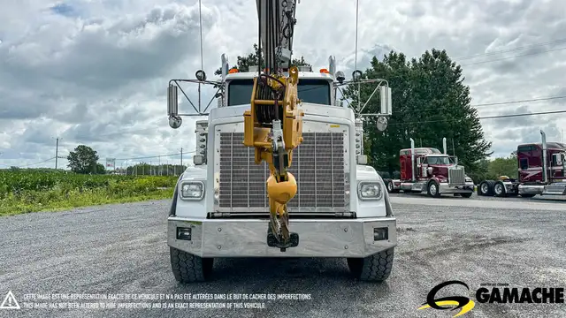 2007 KENWORTH T800 BOOM TRUCK CRANE in Heavy Trucks in Chilliwack - Image 4
