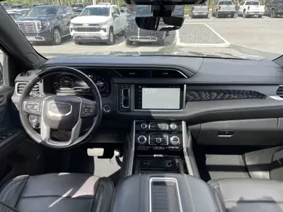 2022 GMC Yukon XL Denali, View more